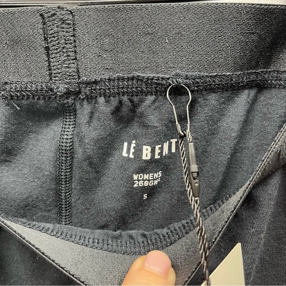 Women's Black Leggings - Picture 5 of 9